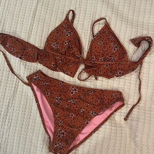 TWO PIECE BATHING SUIT